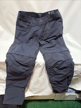 Men's Kuhl Dark Navy Performance Pants 30x32.
